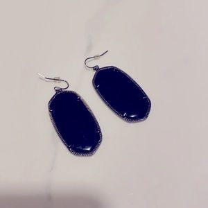 Kendra Scott Danielle Black on Black earrings